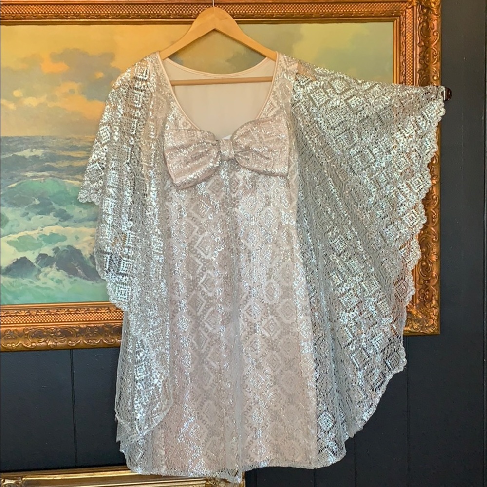 ** SOLD ** Vintage silver lace dress with bow on the back